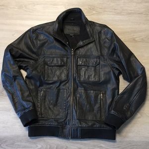 🔥💣Zanerobe leather bomber jacket size mens XL.